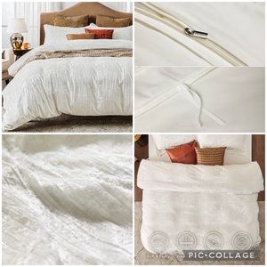 White Pearl Queen Duvet and Shams